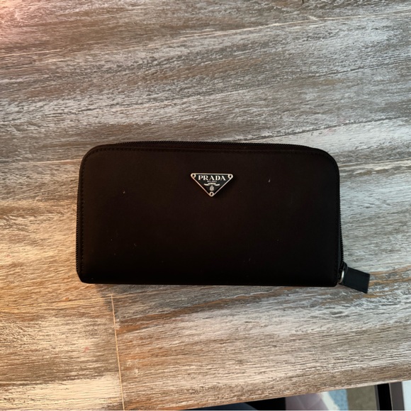 Large Prada Nylon Wallet - Picture 1 of 12